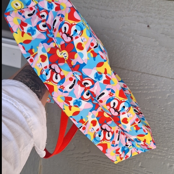 Estee Lauder X Hattie Stewart Happy Hearts Floral Daisy Tote Colorful Clowncore - Picture 8 of 12